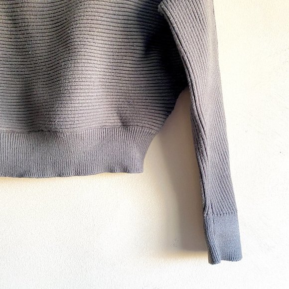 Zara Knit Ribbed Sweater with Button Detail Olive Green - Picture 3 of 4